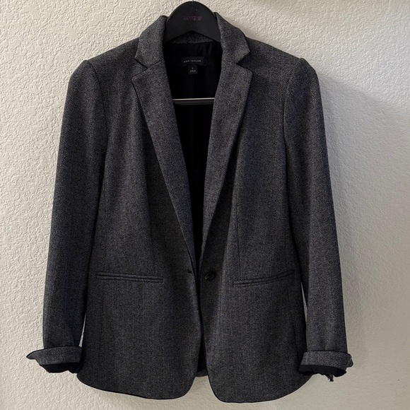 Ann Taylor Herringbone Blazer in Black and Grey - Picture 2 of 4